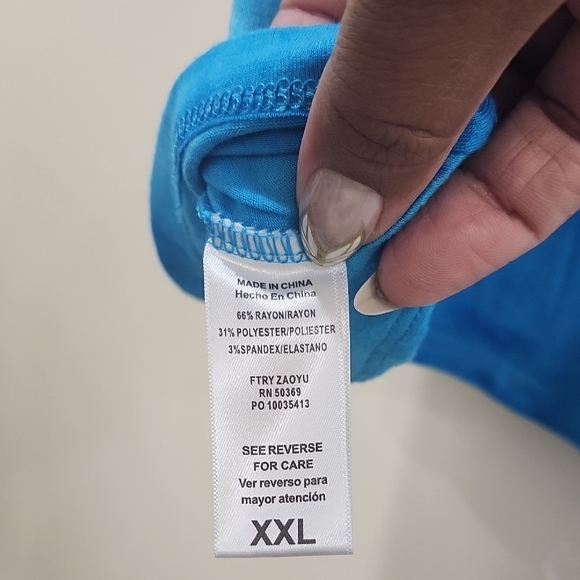 Juicy Couture Blue Muscle Tee with Tie-Dye Effect - Picture 6 of 10